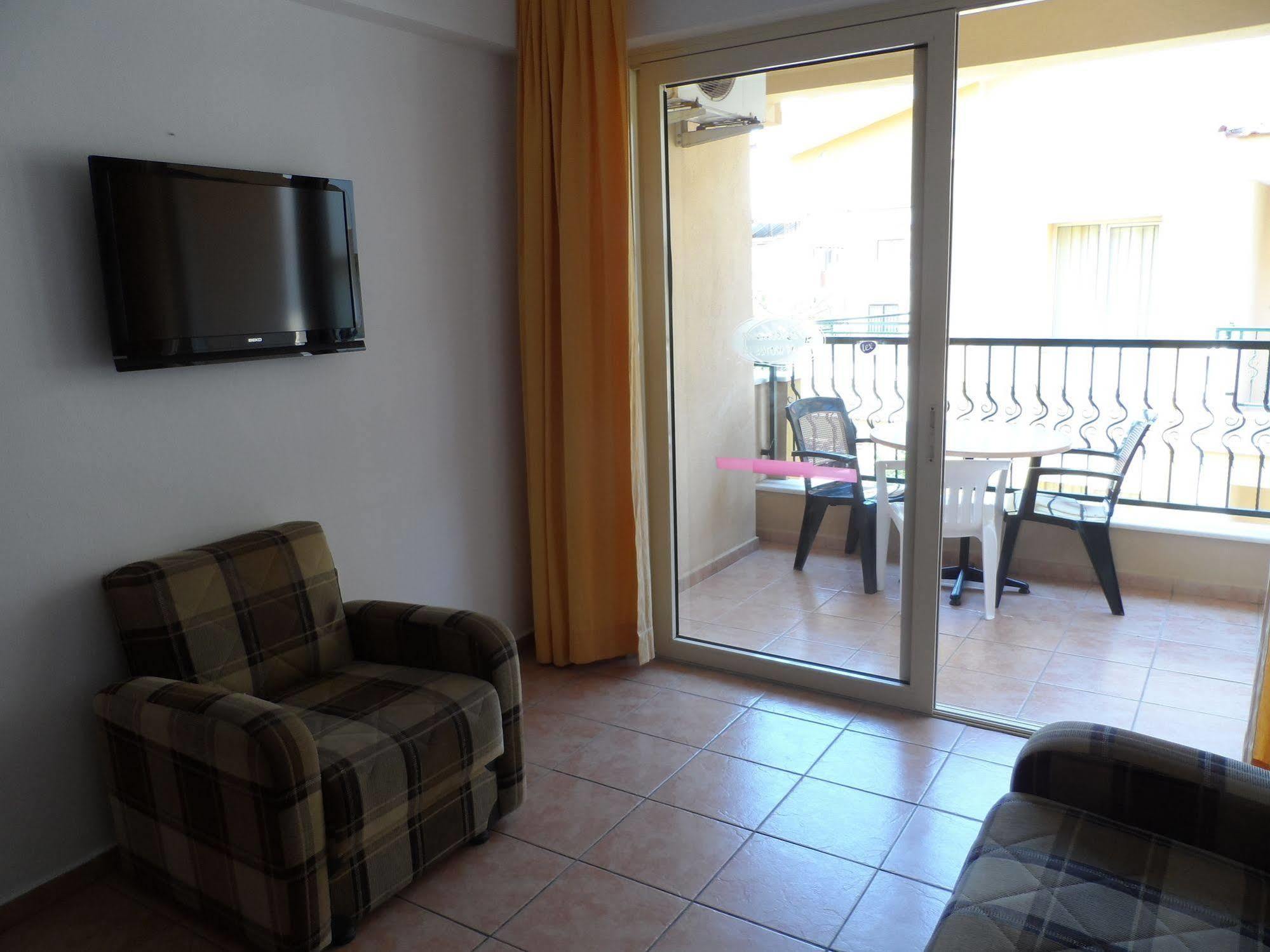 Sebnem & Aparthotel Marmaris