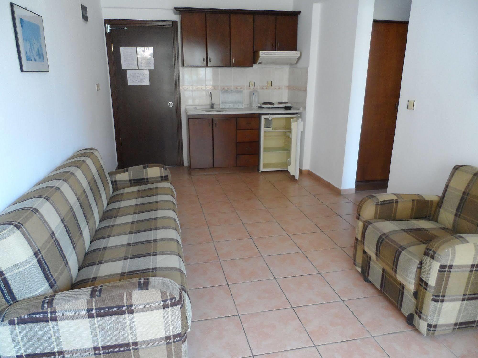 Aparthotel Sebnem & 3*
